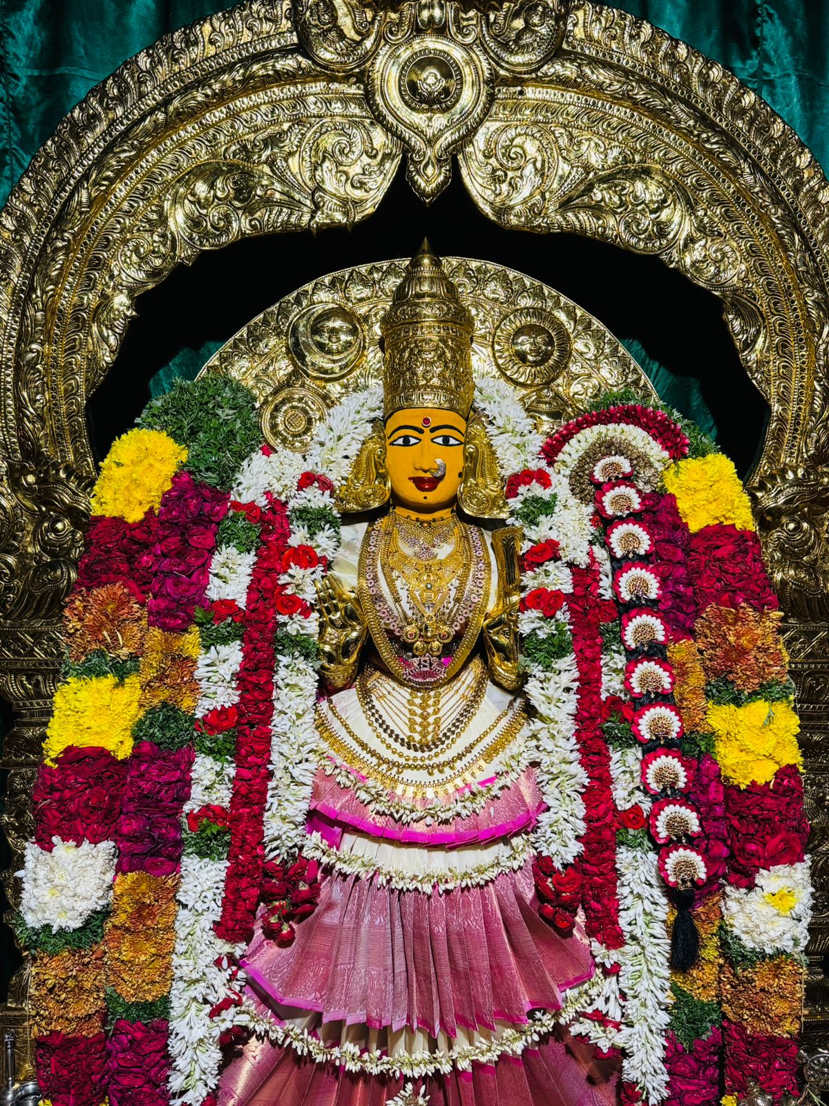 Sri Vijaya Durga Amma — the presiding deity